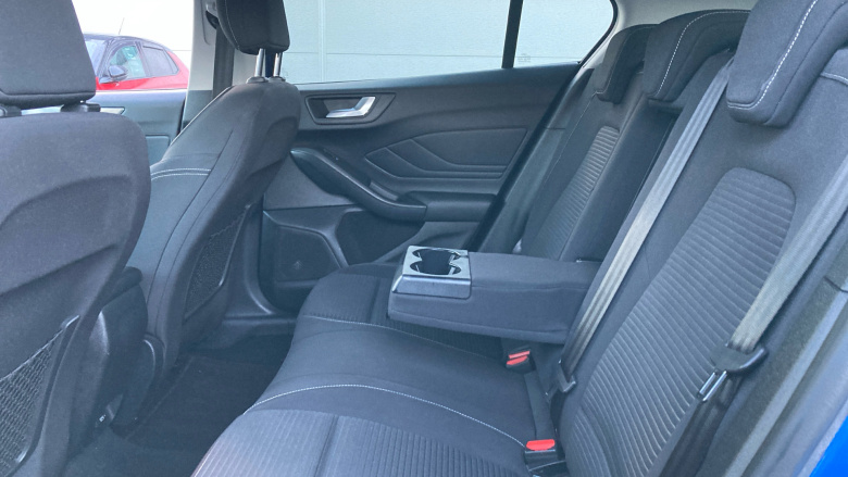 Ford Focus 1.0 EcoBoost 125 Titanium 5dr Petrol Hatchback